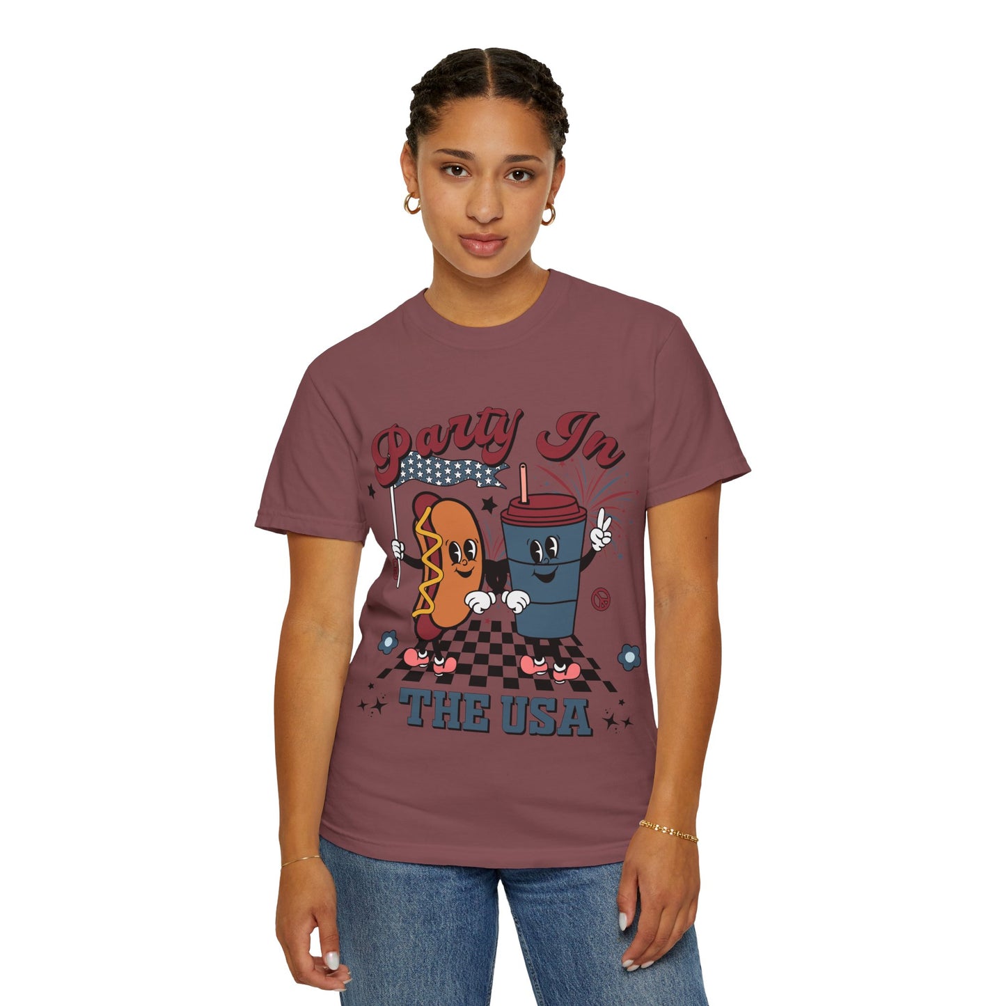 T-Shirt — "Party In The USA" Hot Dog & Soda Retro Graphic Tee