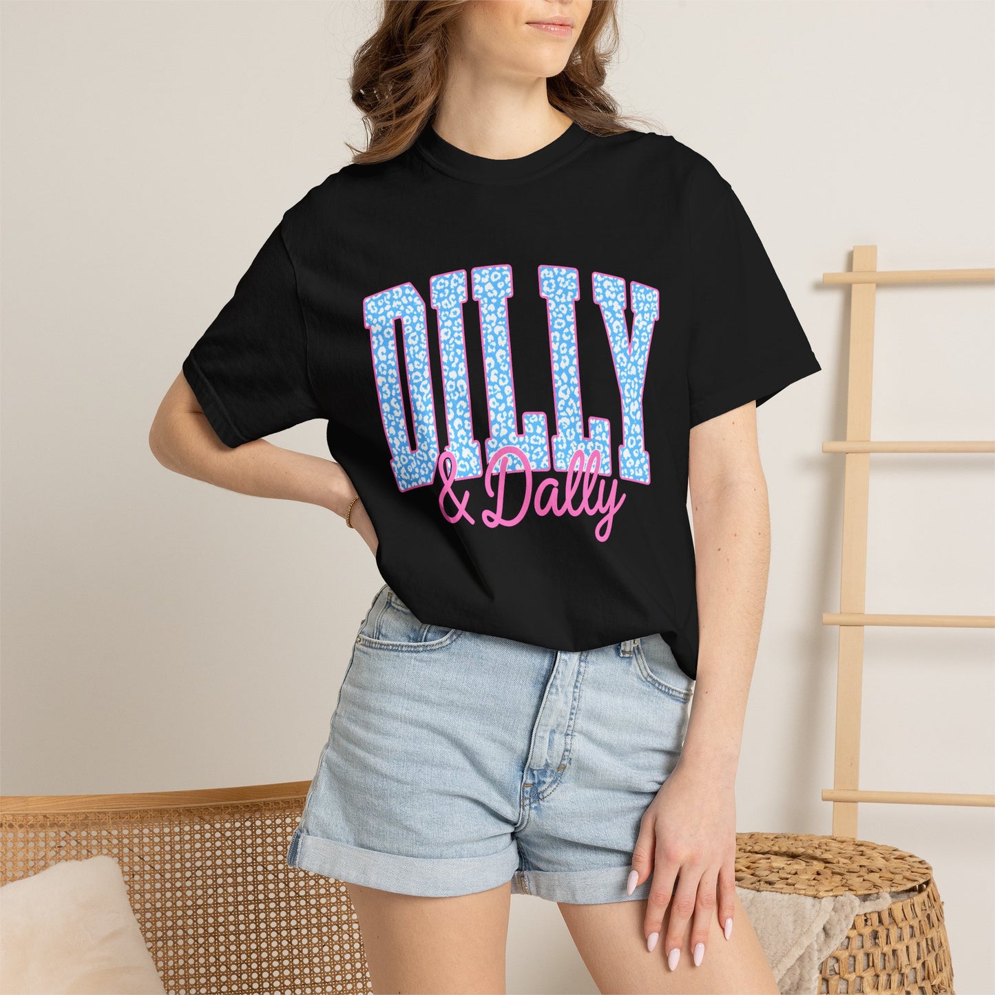 Dilly & Dally Graphic Tee