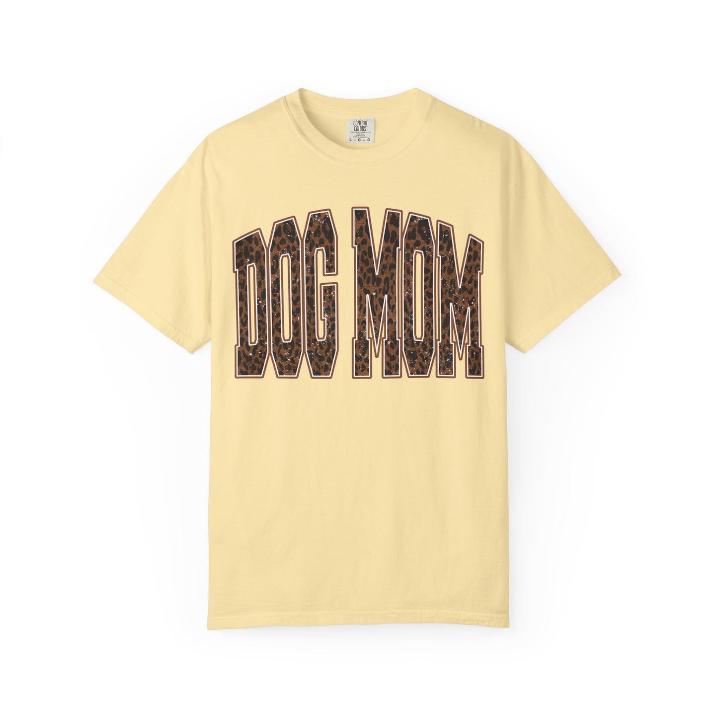 Dog Mom T-Shirt — Leopard Print "Dog Mom" Graphic Tee for Pet Lovers