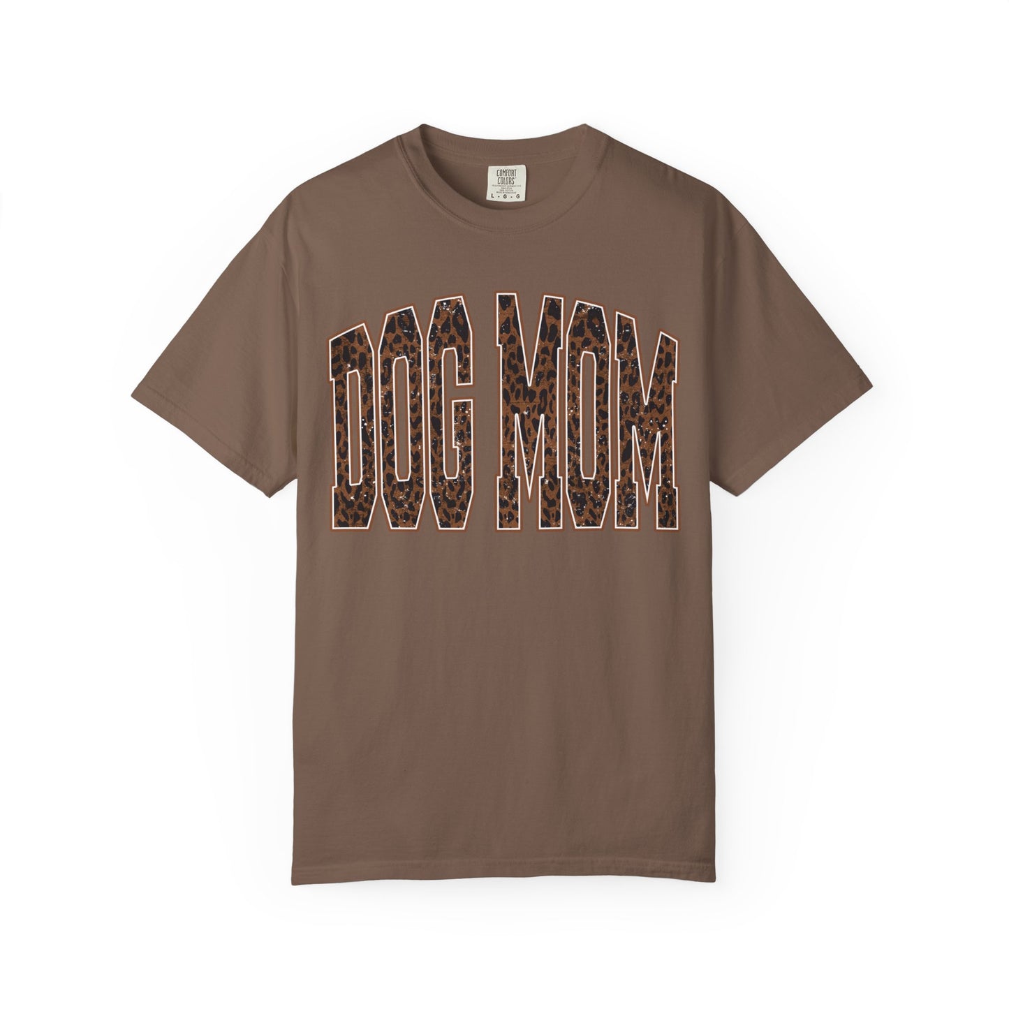 Dog Mom T-Shirt — Leopard Print "Dog Mom" Graphic Tee for Pet Lovers