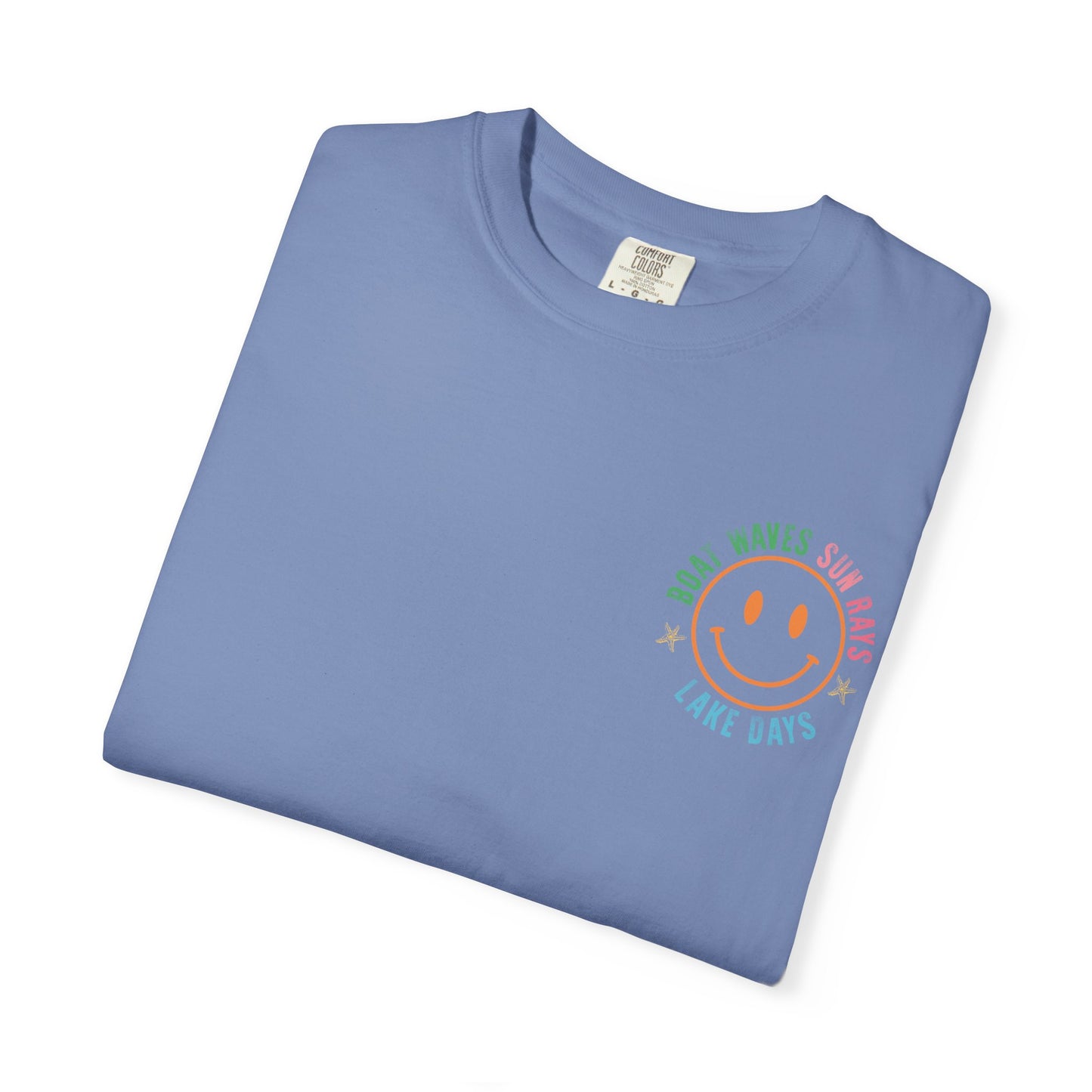 Boat Sun Lake Tee — "Vacay Vibes" Graphic T-Shirt