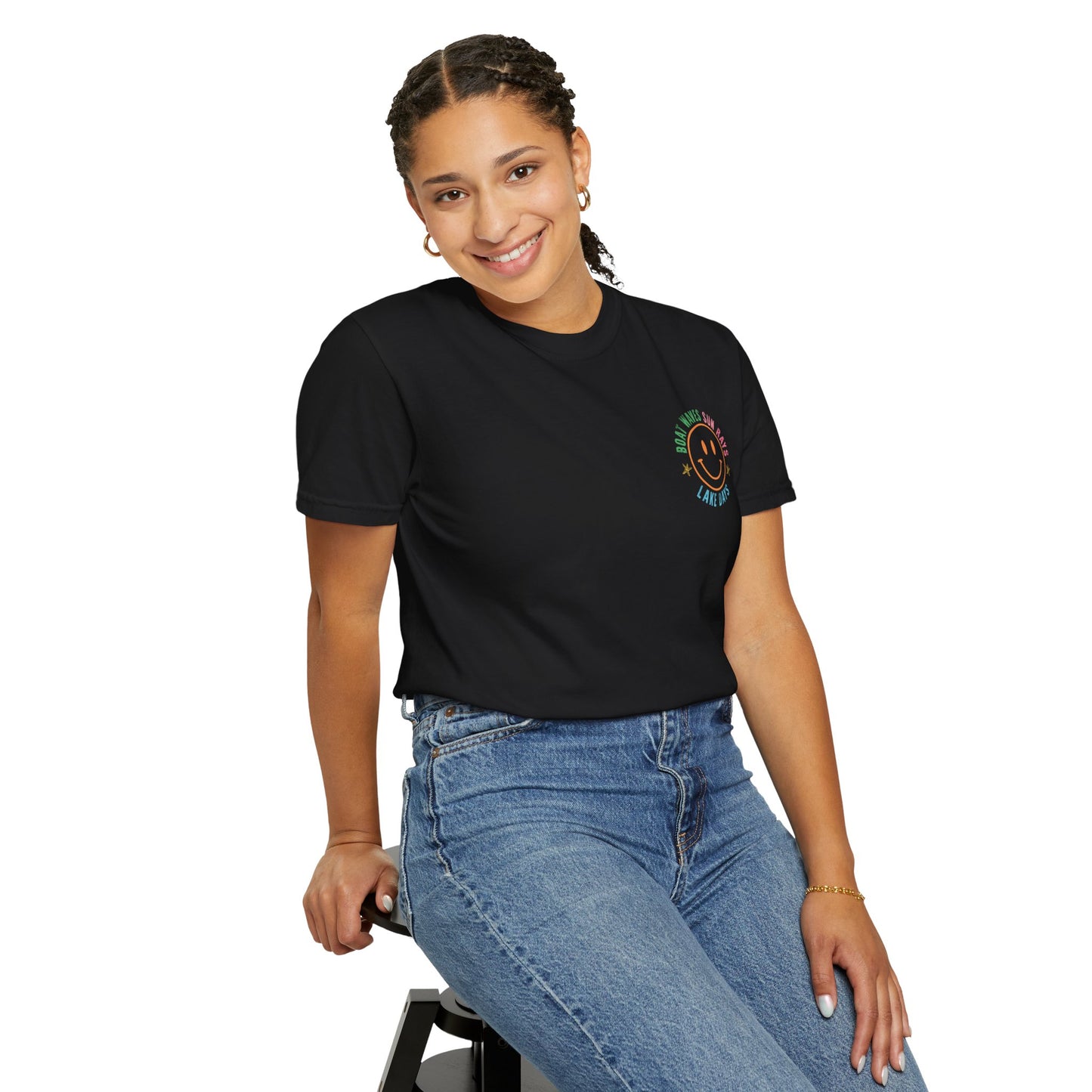 Boat Sun Lake Tee — "Vacay Vibes" Graphic T-Shirt