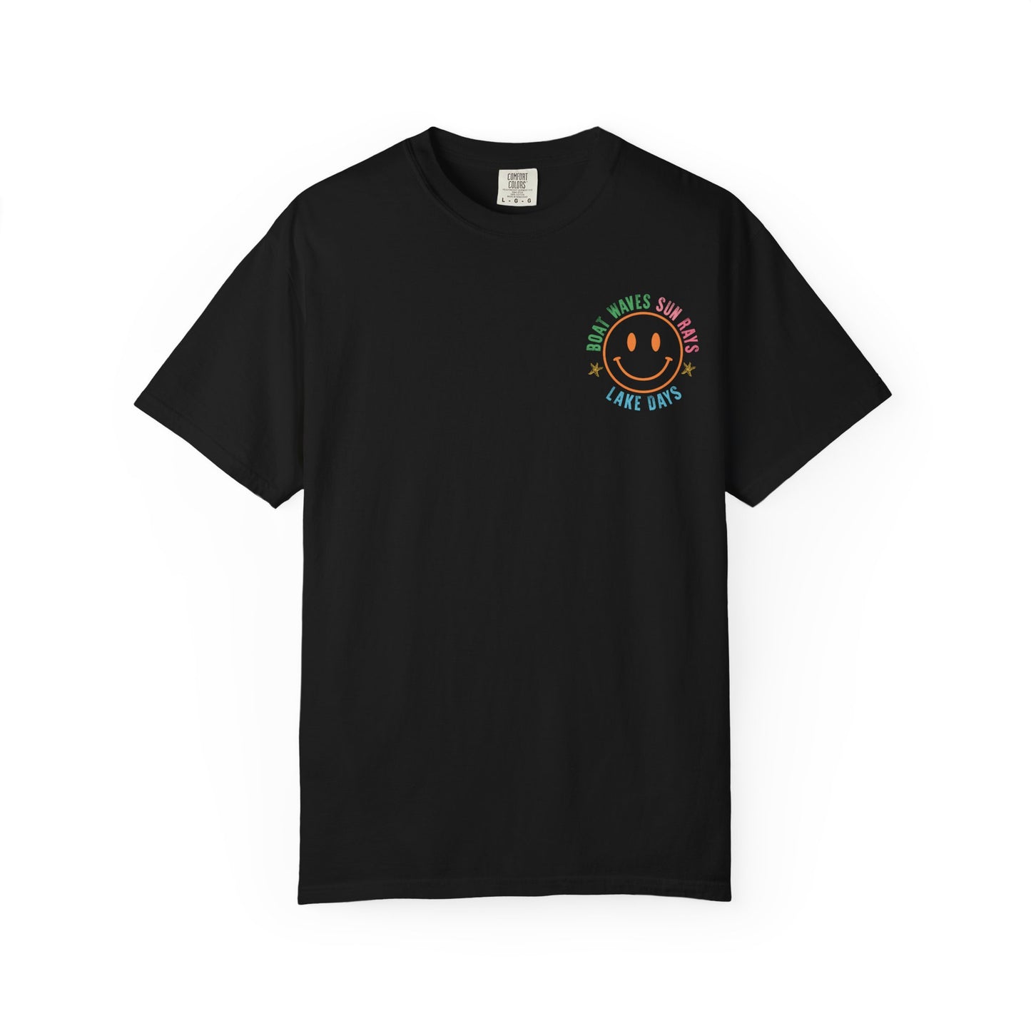 Boat Sun Lake Tee — "Vacay Vibes" Graphic T-Shirt
