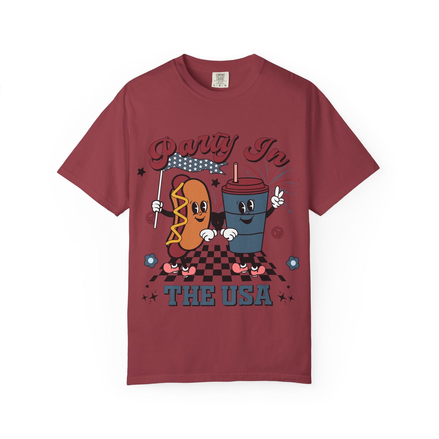 T-Shirt — "Party In The USA" Hot Dog & Soda Retro Graphic Tee