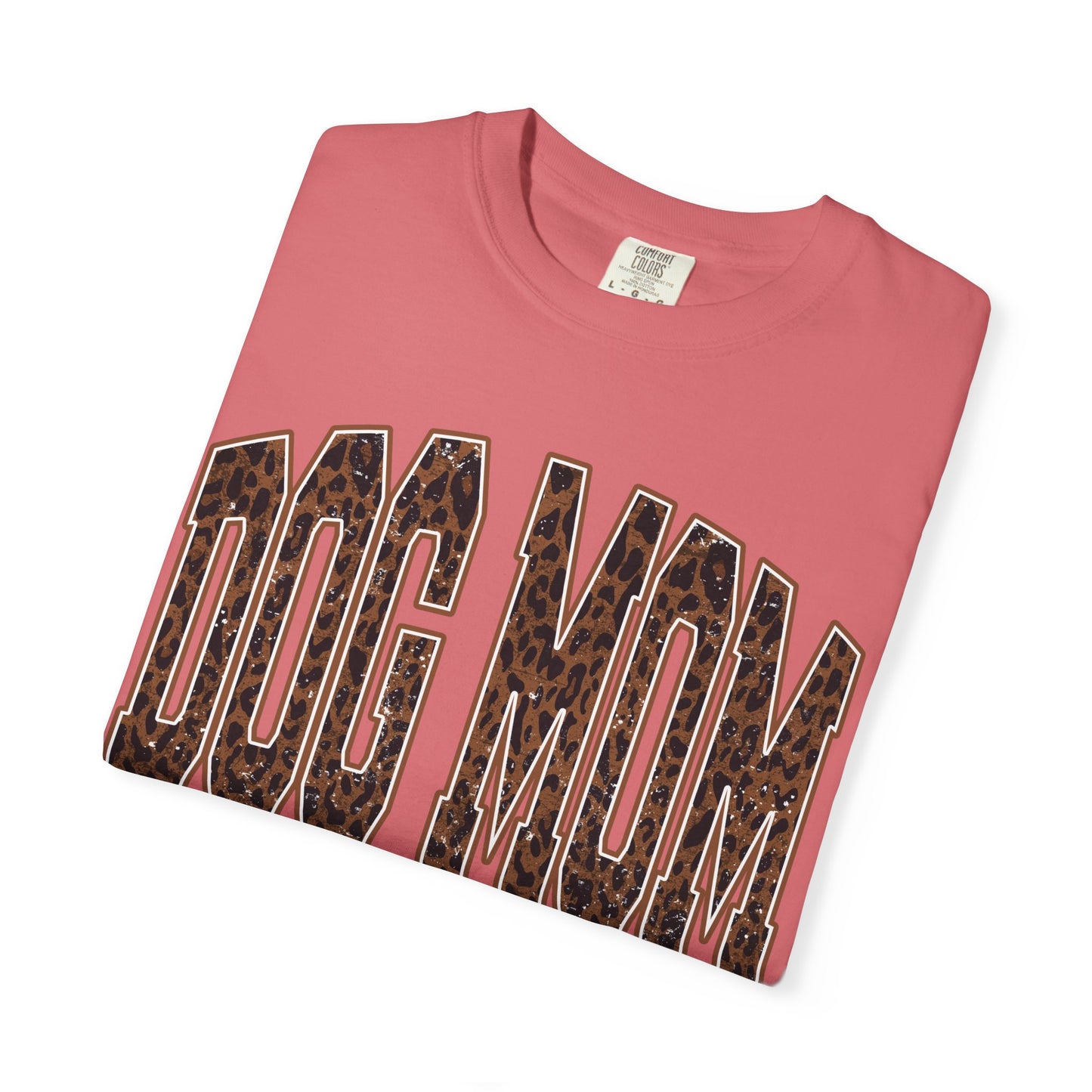 Dog Mom T-Shirt — Leopard Print "Dog Mom" Graphic Tee for Pet Lovers