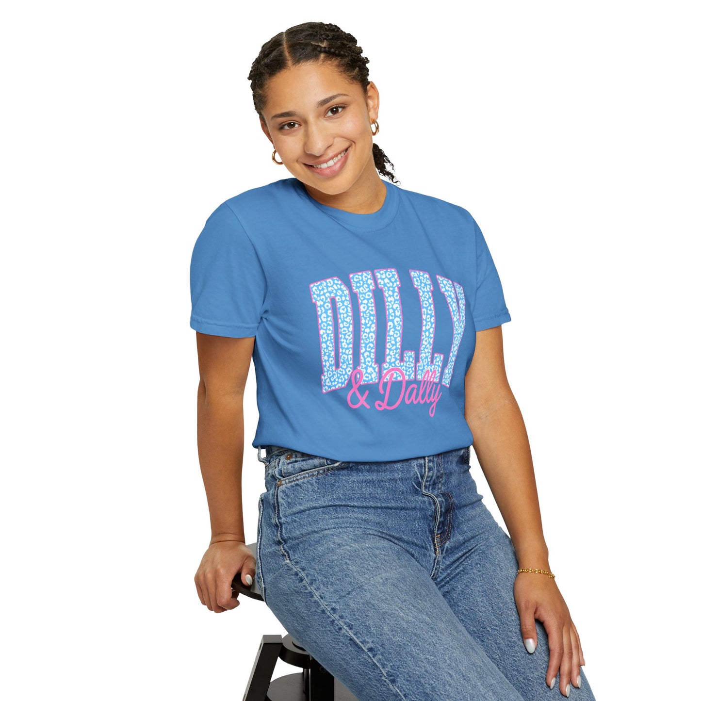 Dilly & Dally Graphic Tee