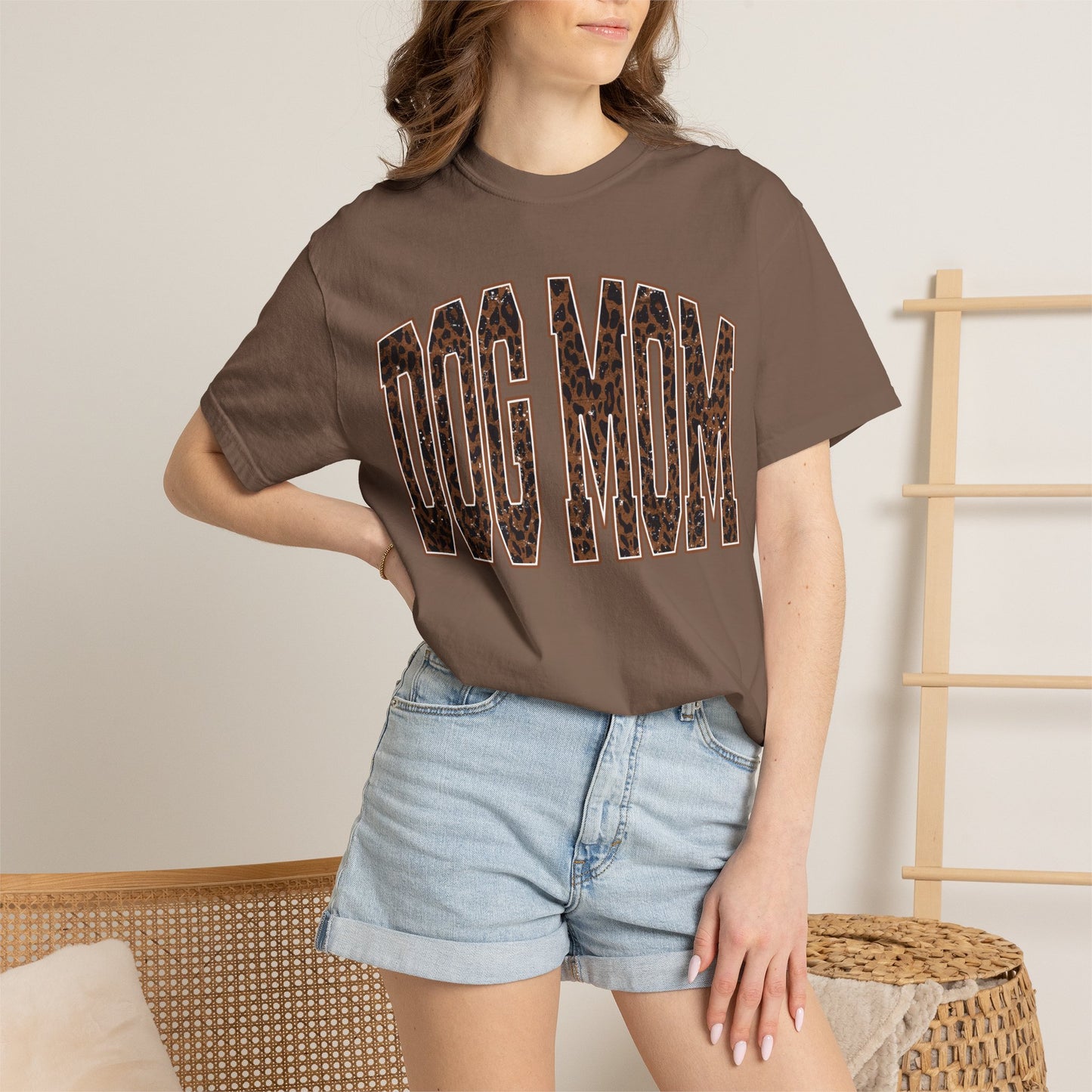 Dog Mom T-Shirt — Leopard Print "Dog Mom" Graphic Tee for Pet Lovers