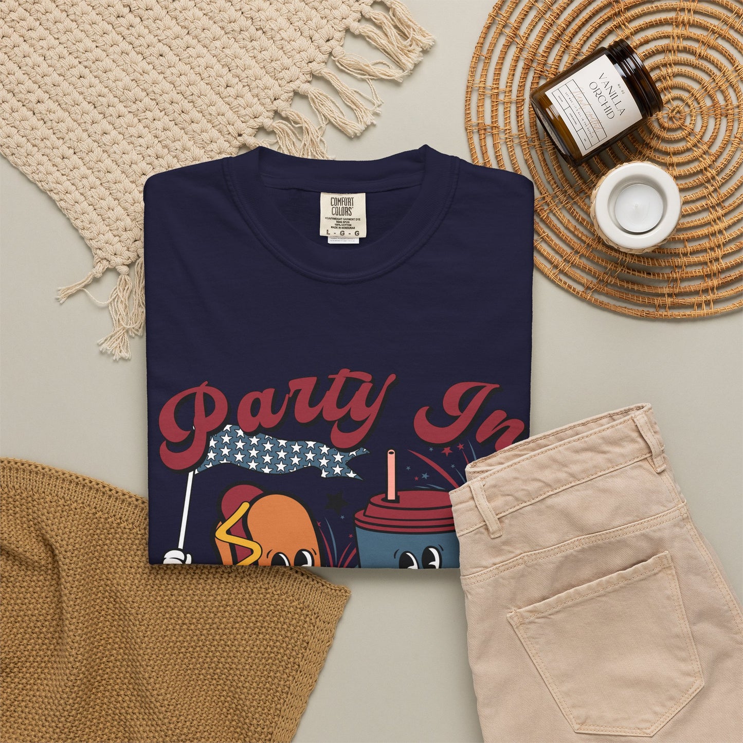 T-Shirt — "Party In The USA" Hot Dog & Soda Retro Graphic Tee