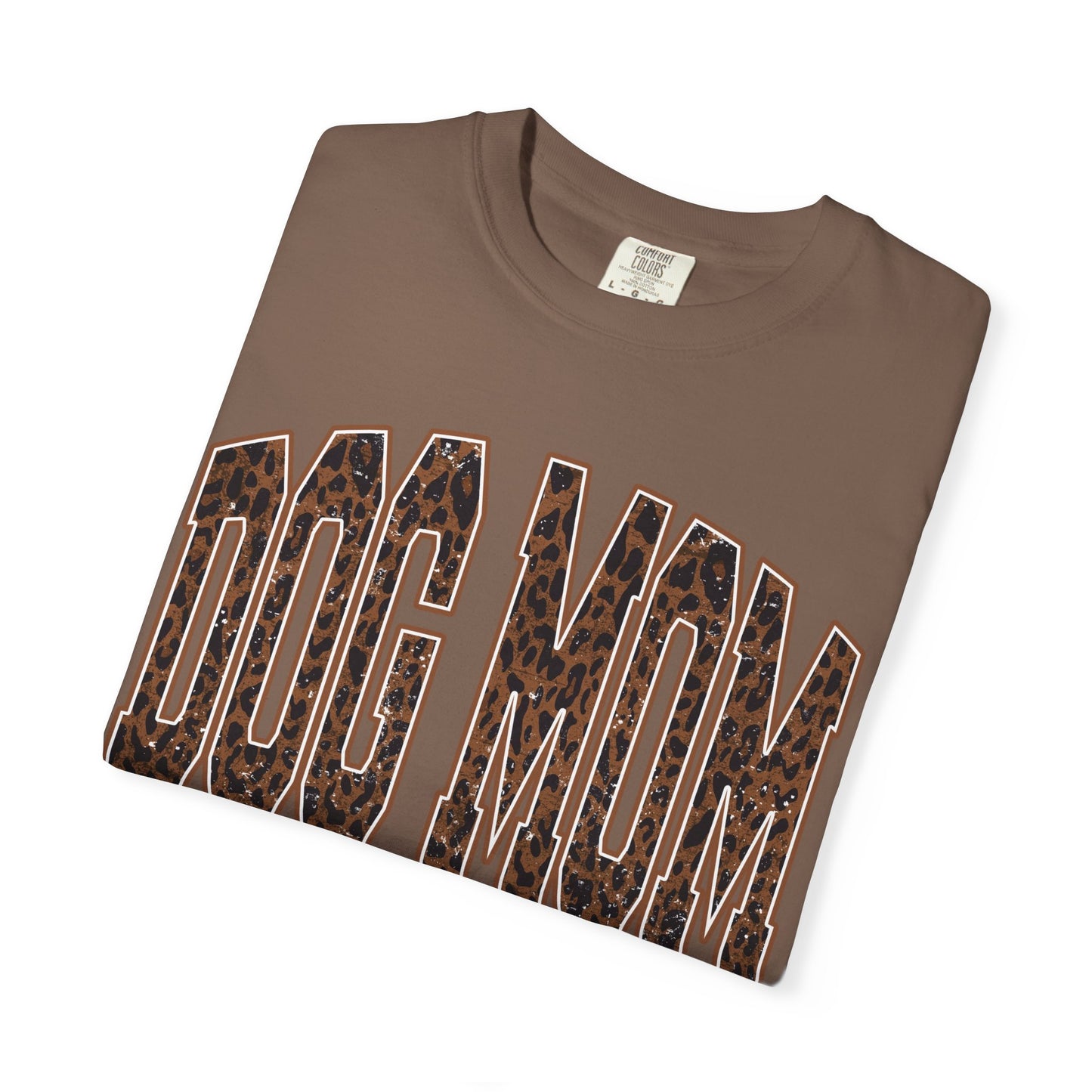 Dog Mom T-Shirt — Leopard Print "Dog Mom" Graphic Tee for Pet Lovers
