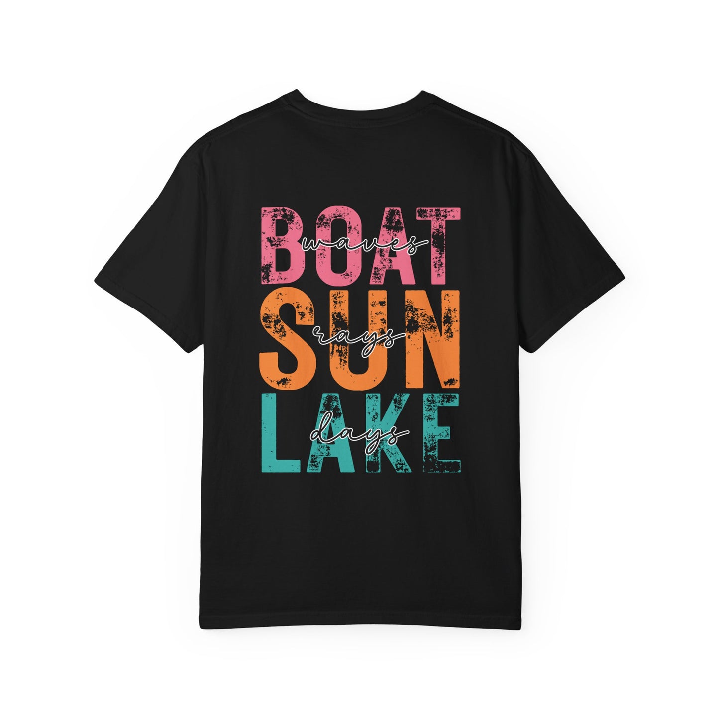Boat Sun Lake Tee — "Vacay Vibes" Graphic T-Shirt