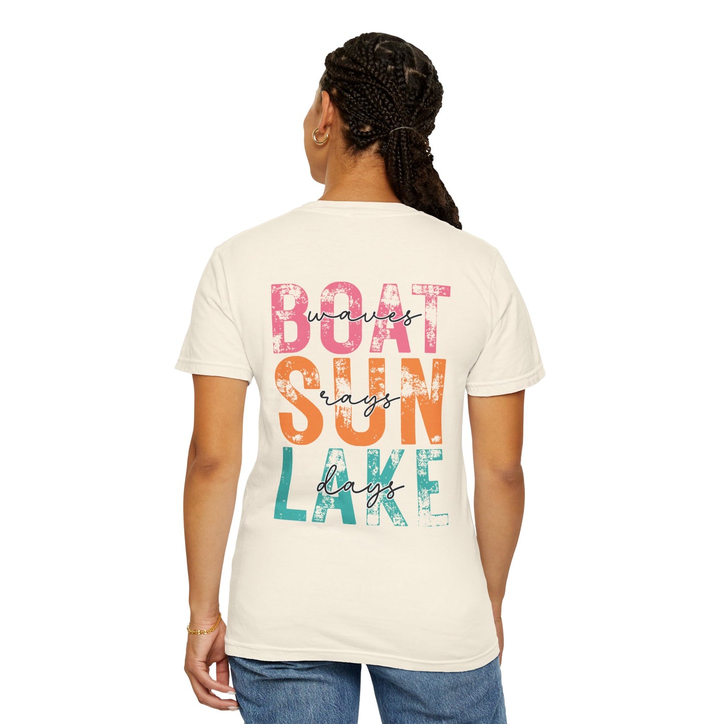 Boat Sun Lake Tee — "Vacay Vibes" Graphic T-Shirt