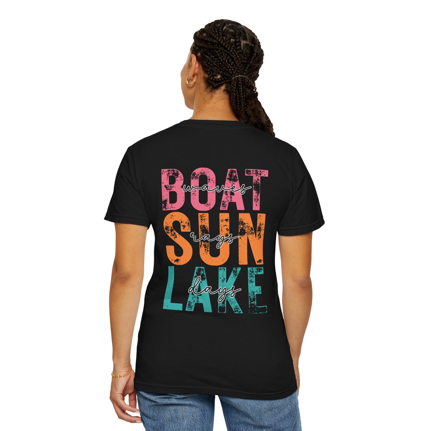 Boat Sun Lake Tee — "Vacay Vibes" Graphic T-Shirt
