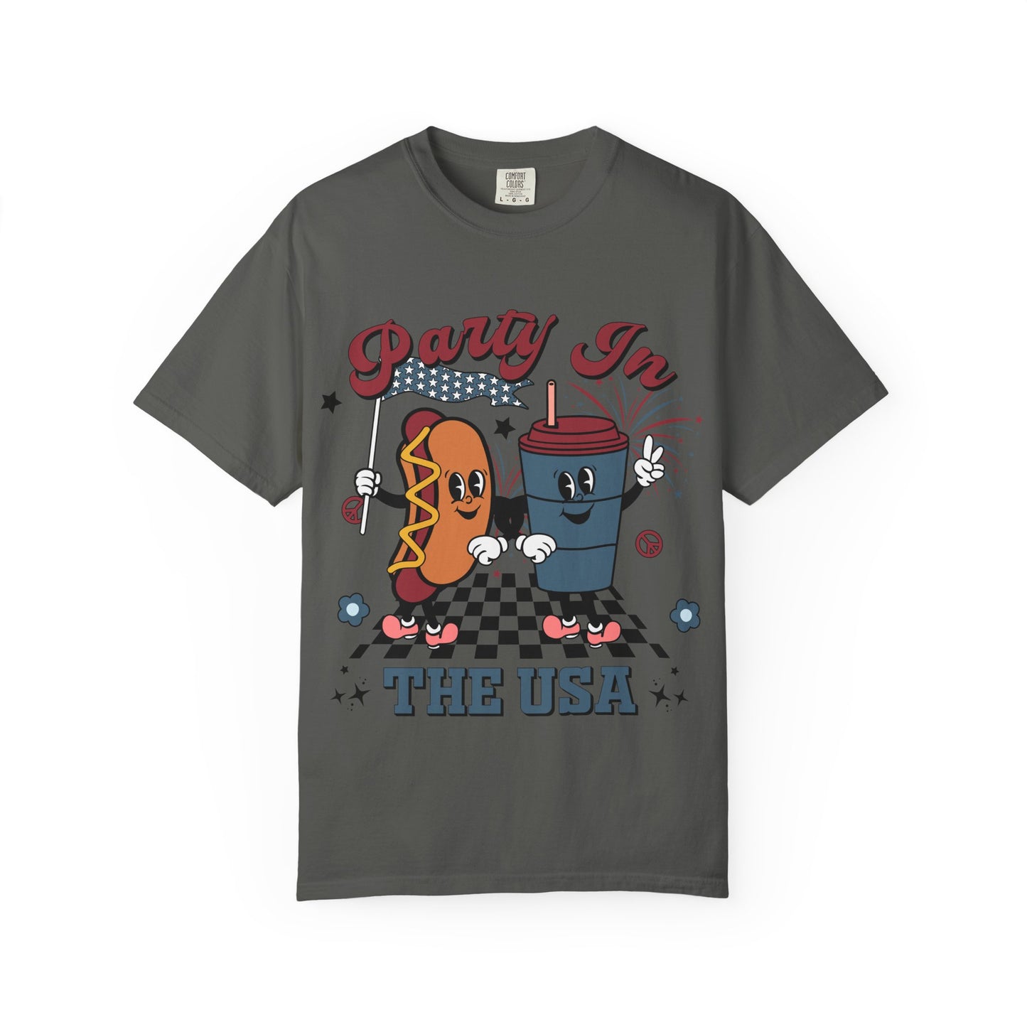 T-Shirt — "Party In The USA" Hot Dog & Soda Retro Graphic Tee