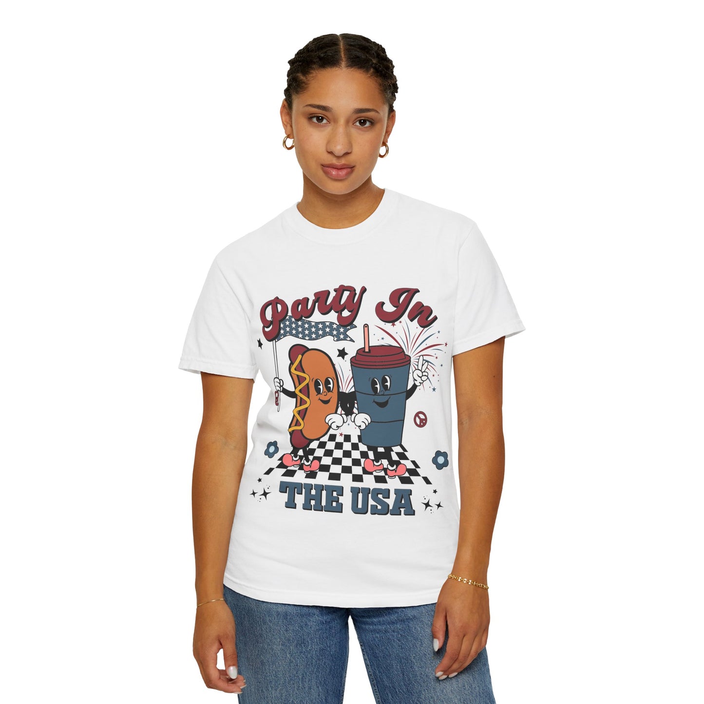 T-Shirt — "Party In The USA" Hot Dog & Soda Retro Graphic Tee