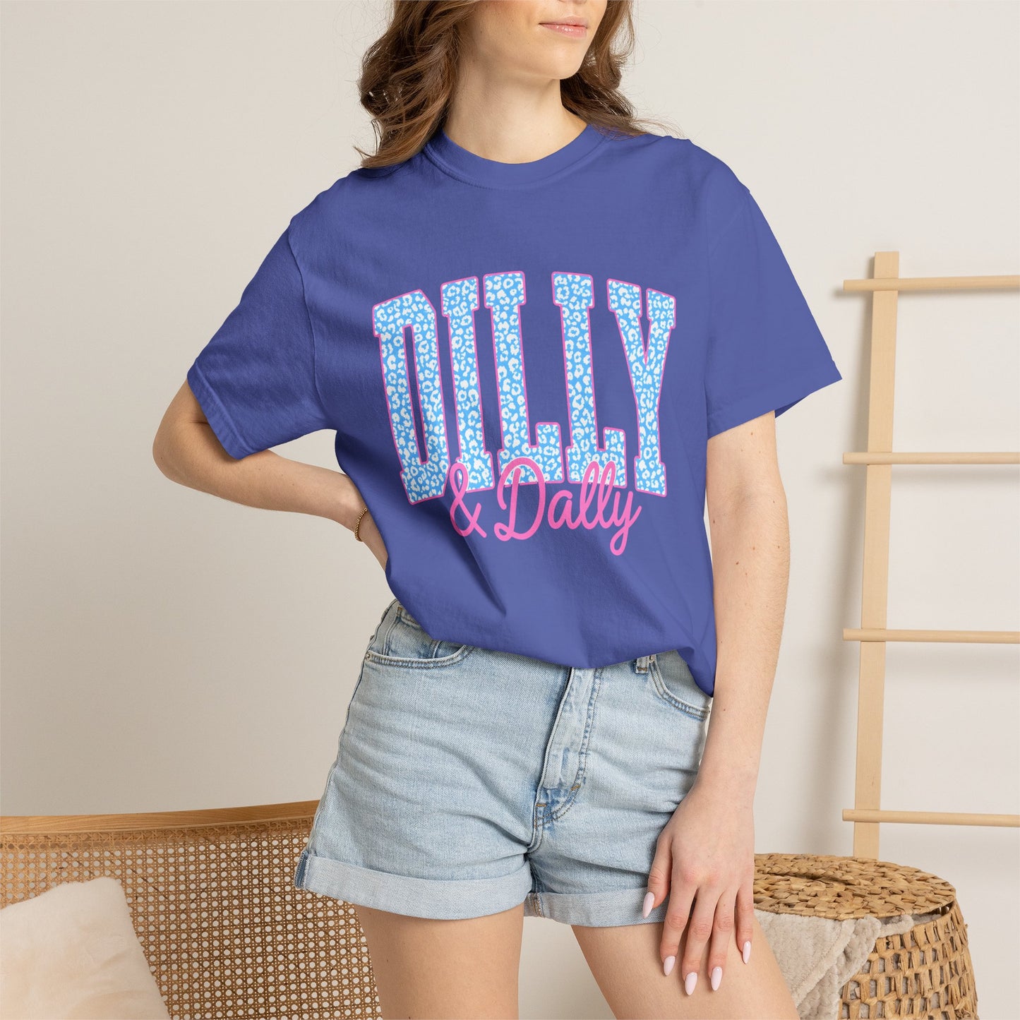 Dilly & Dally Graphic Tee