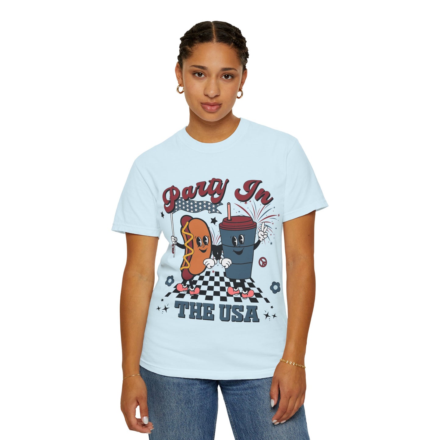 T-Shirt — "Party In The USA" Hot Dog & Soda Retro Graphic Tee