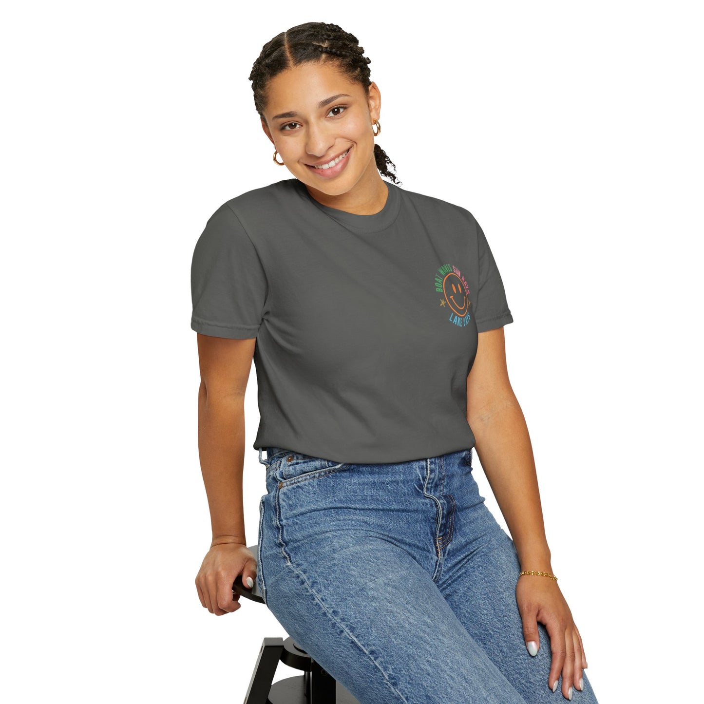 Boat Sun Lake Tee — "Vacay Vibes" Graphic T-Shirt