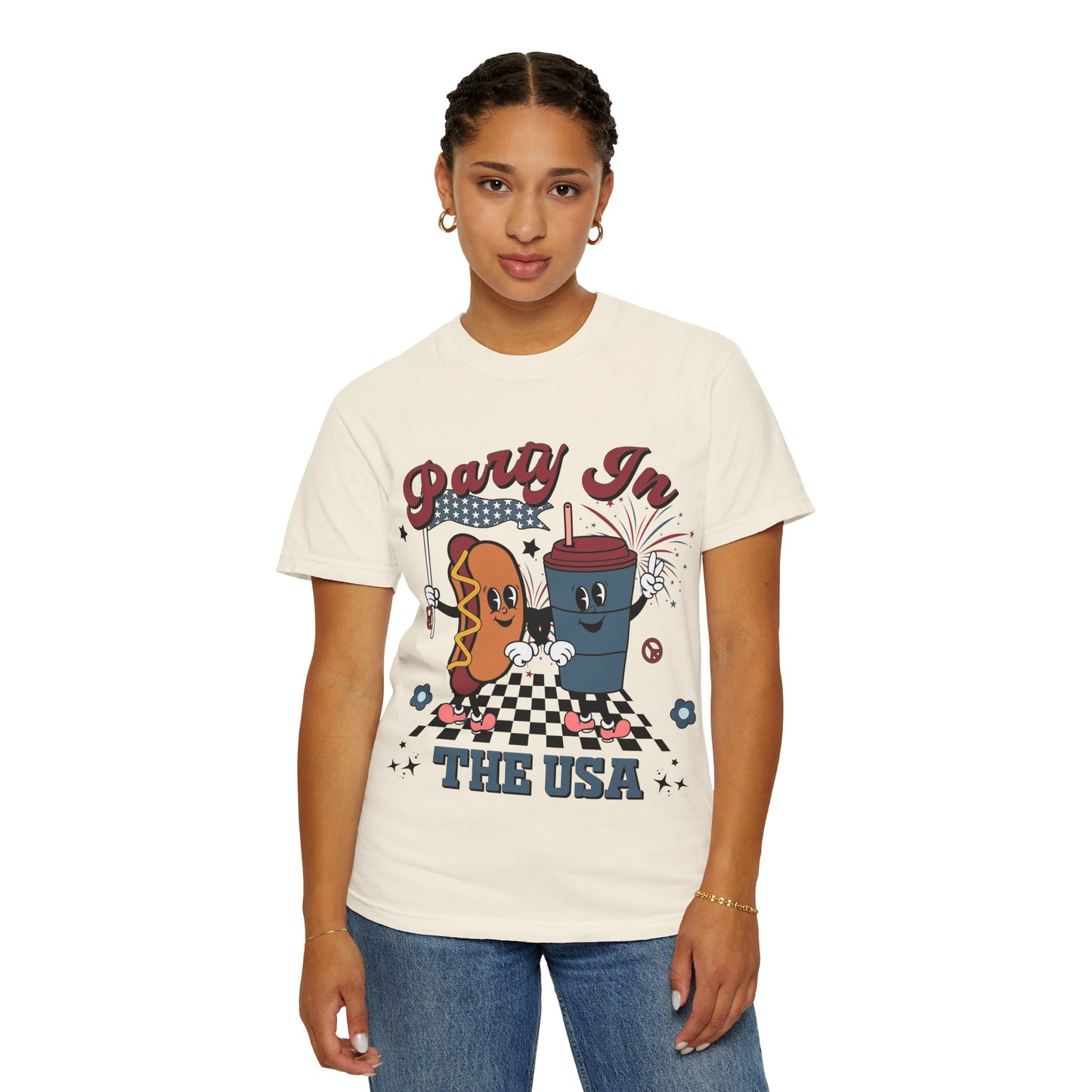 T-Shirt — "Party In The USA" Hot Dog & Soda Retro Graphic Tee