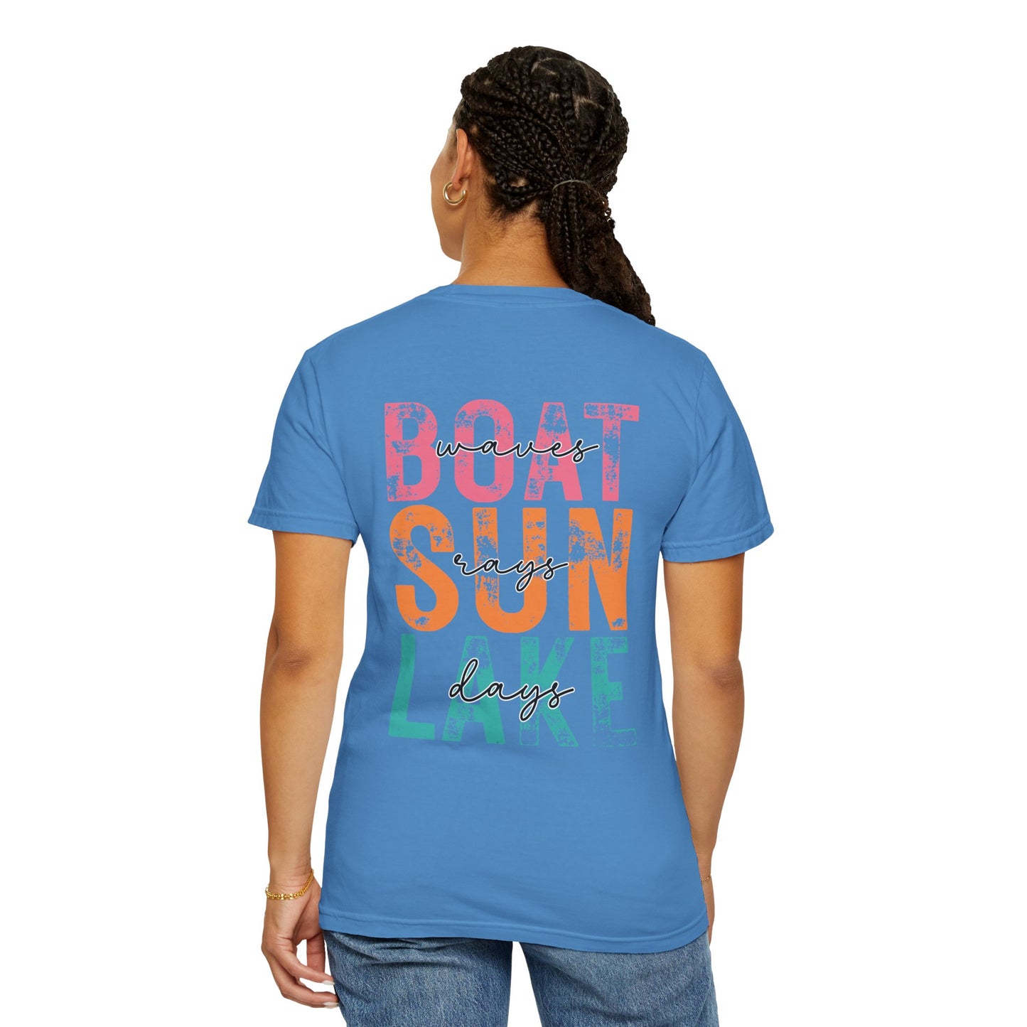 Boat Sun Lake Tee — "Vacay Vibes" Graphic T-Shirt