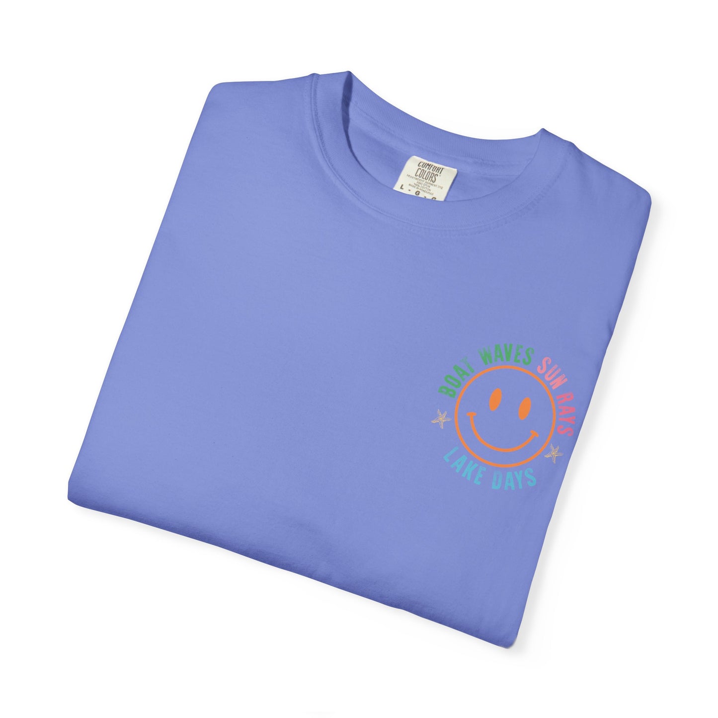 Boat Sun Lake Tee — "Vacay Vibes" Graphic T-Shirt
