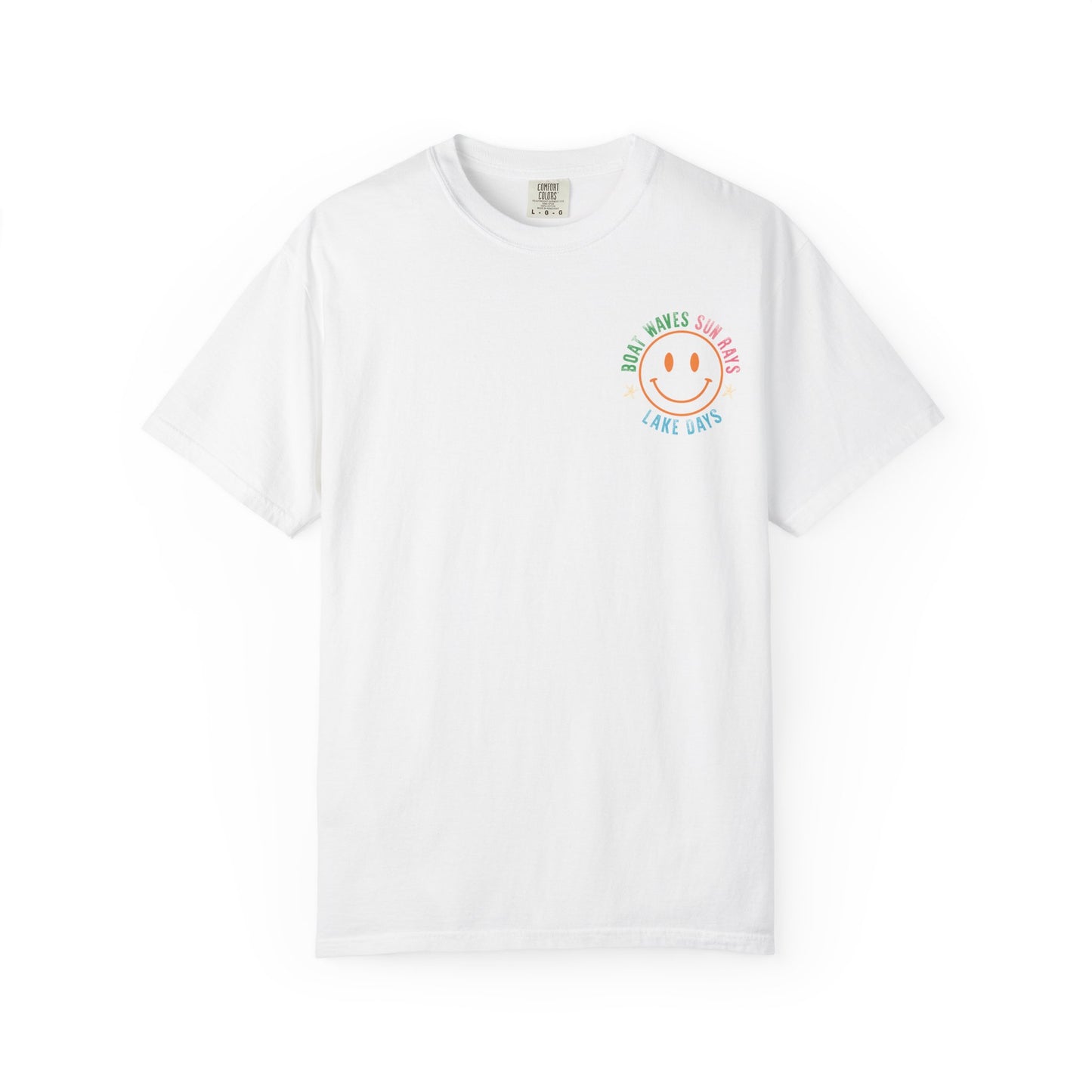 Boat Sun Lake Tee — "Vacay Vibes" Graphic T-Shirt