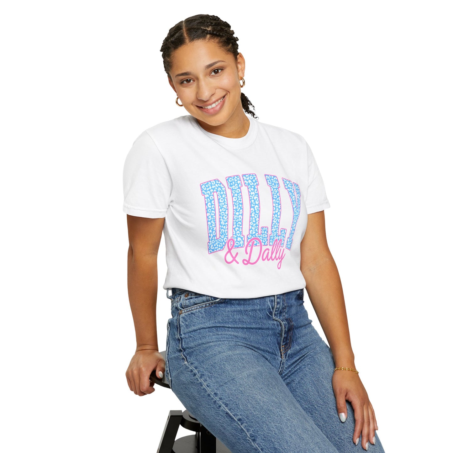 Dilly & Dally Graphic Tee