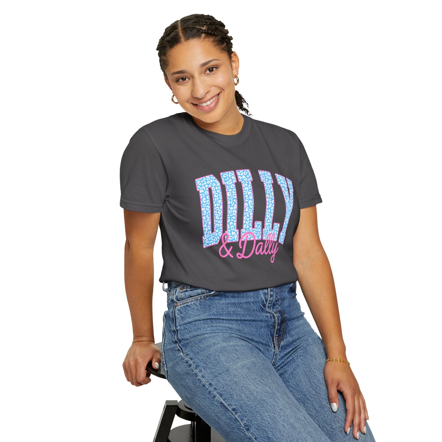 Dilly & Dally Graphic Tee