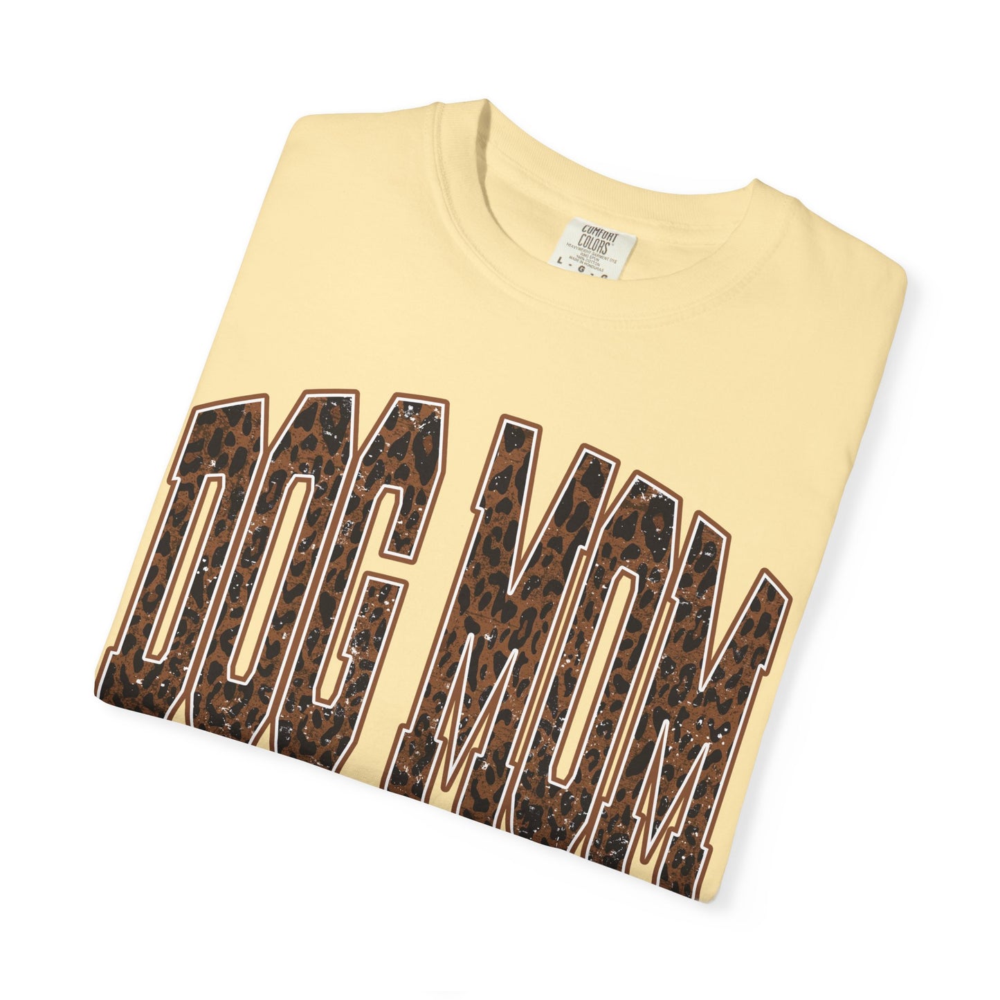 Dog Mom T-Shirt — Leopard Print "Dog Mom" Graphic Tee for Pet Lovers