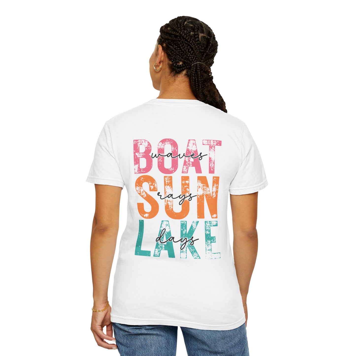 Boat Sun Lake Tee — "Vacay Vibes" Graphic T-Shirt