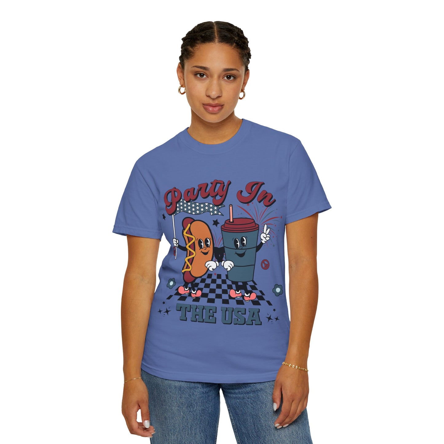 T-Shirt — "Party In The USA" Hot Dog & Soda Retro Graphic Tee